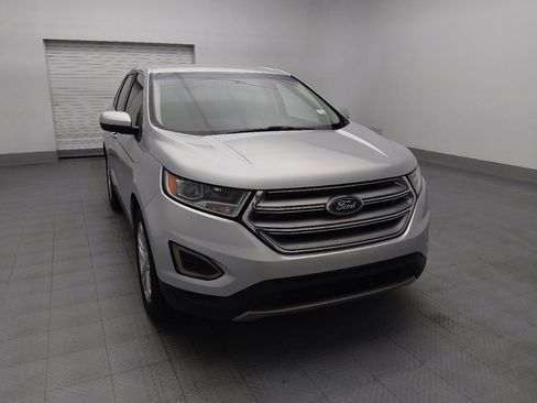 Used 2018 Ford Edge Titanium FWD image 14