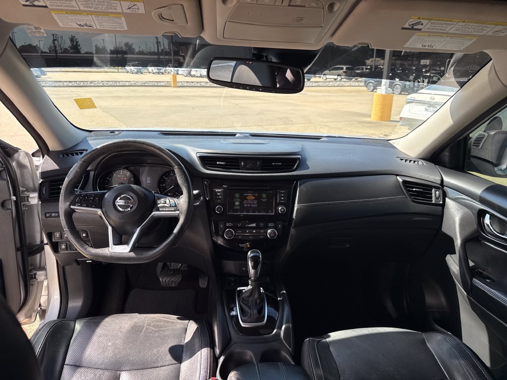Used 2019 Nissan Rogue SL FWD image 19