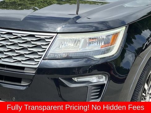 Used 2018 Ford Explorer Platinum AWD/4WD image 10