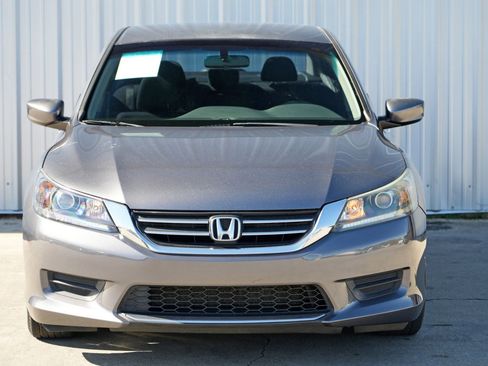 Used 2015 Honda Accord LX image 39