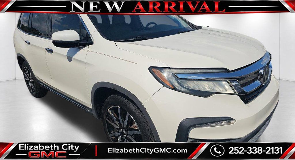 Used 2019 Honda Pilot Touring image 1