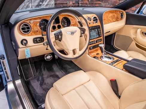 Used 2011 Bentley Continental GTC image 2