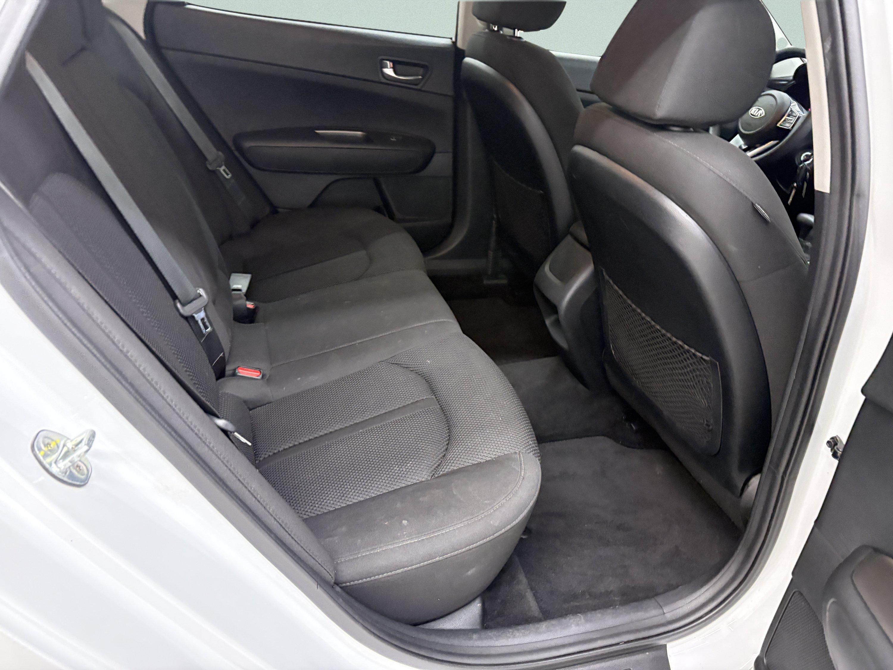 Used 2020 Kia Optima LX FWD image 21
