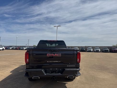 Used 2025 GMC Sierra 1500 Denali w/ Technology Package image 18