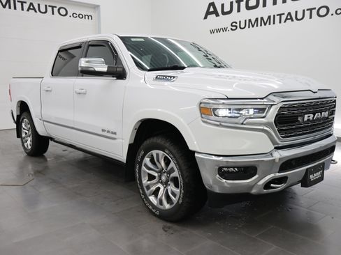 Used 2023 RAM 1500 Limited AWD/4WD image 2