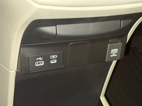 Certified 2026 Honda Odyssey EX-L image 30