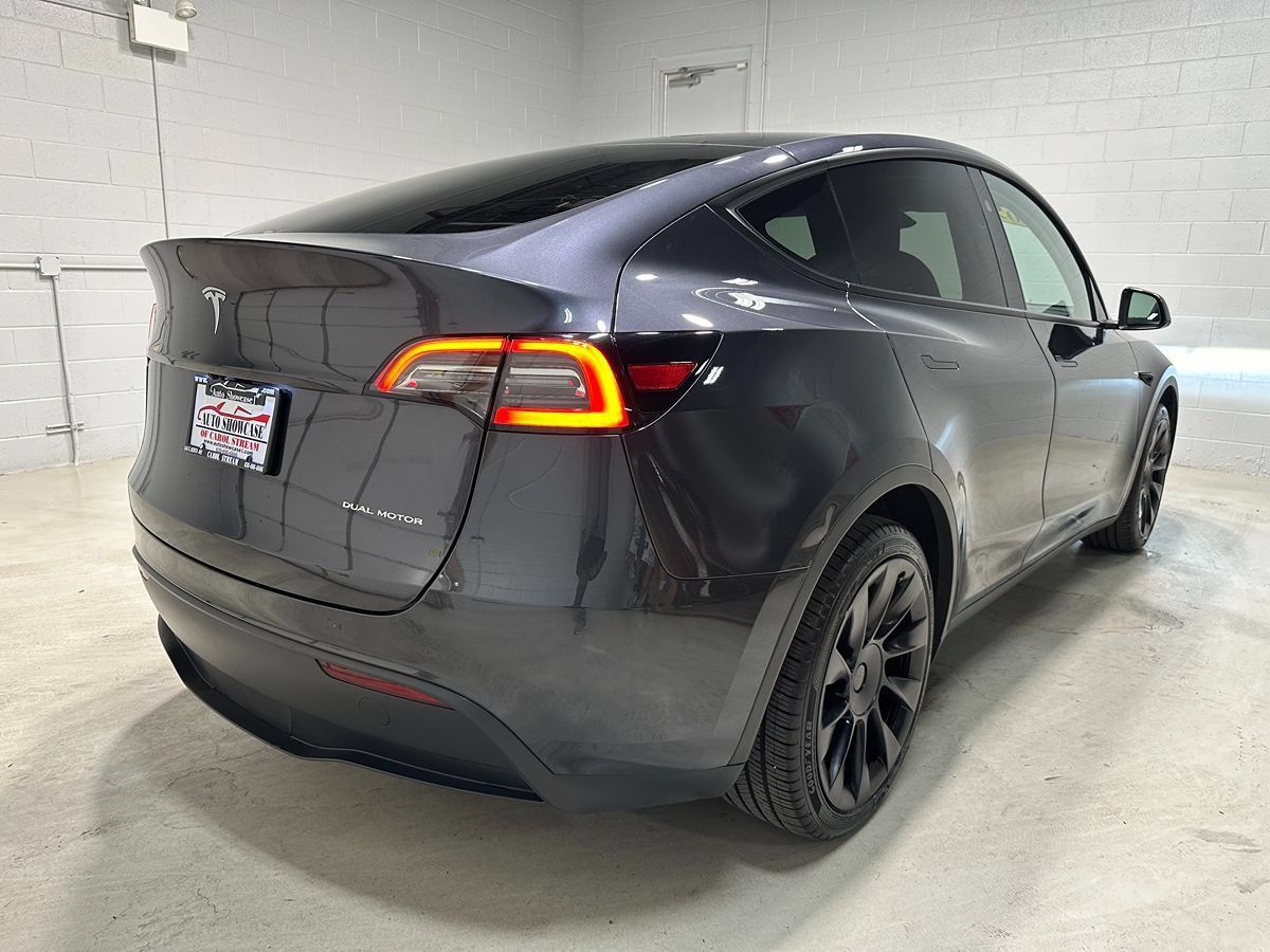Used 2024 Tesla Model Y Long Range AWD/4WD image 5