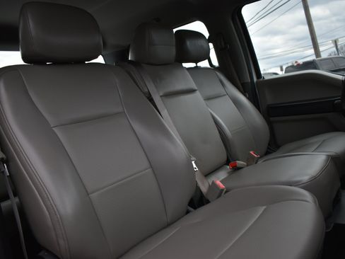 Used 2018 Ford F250 XL w/ Power Equipment Group image 30