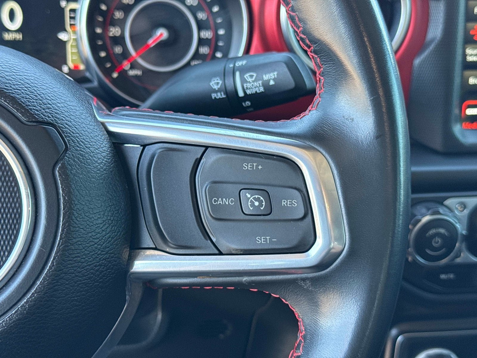 Used 2022 Jeep Gladiator Rubicon AWD/4WD image 29