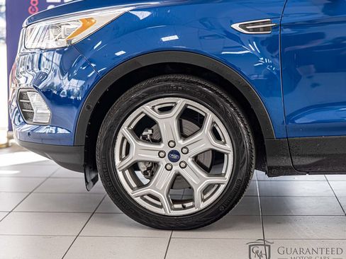 Used 2019 Ford Escape Titanium w/ U9j03 - Titanium Tow Package AWD/4WD image 7