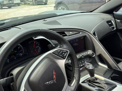 Used 2015 Chevrolet Corvette Z06 RWD image 8