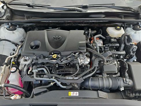 Used 2025 Toyota Camry SE w/ Multimedia Upgrade Package FWD image 13