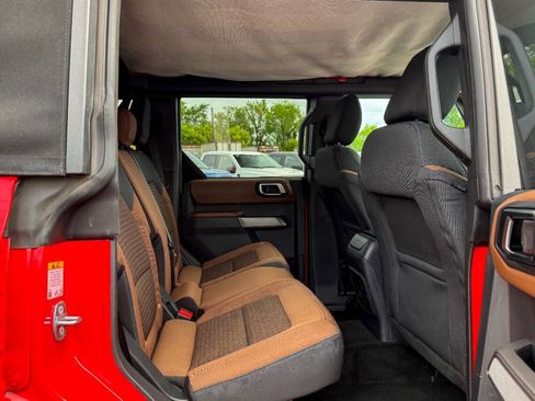 Used 2023 Ford Bronco Outer Banks image 15