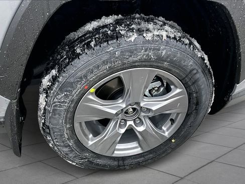 New 2025 Toyota RAV4 XLE image 12