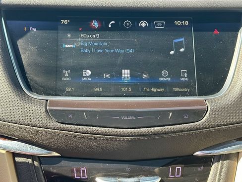 Used 2018 Cadillac XT5 Premium Luxury FWD image 29