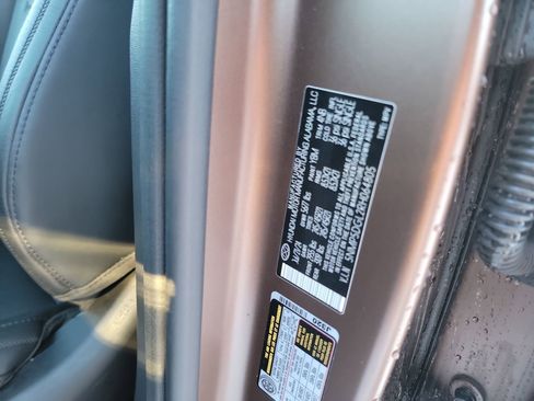 Used 2024 Hyundai Santa Fe Calligraphy image 25