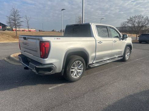 Used 2019 GMC Sierra 1500 SLT w/ SLT Premium Package image 3