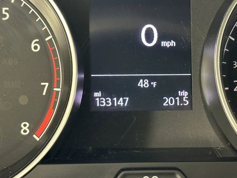 Used 2017 Volkswagen Golf Alltrack SE image 46