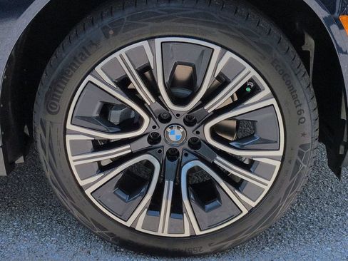 New 2026 BMW X3 xDrive30 w/ Premium Package AWD/4WD image 11