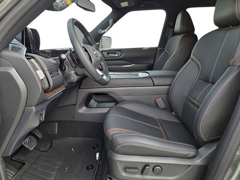 New 2026 Nissan Armada SL w/ Captain's Chari Seat Package RWD image 10
