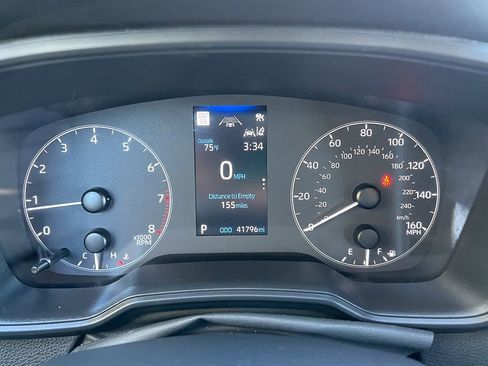 Used 2024 Toyota Corolla LE image 12