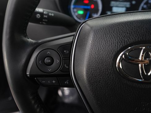 Used 2021 Toyota Venza XLE w/ Activity Package (TMS) image 26