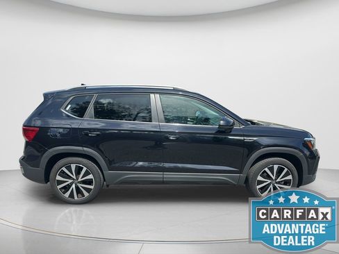 Used 2023 Volkswagen Taos SE image 7