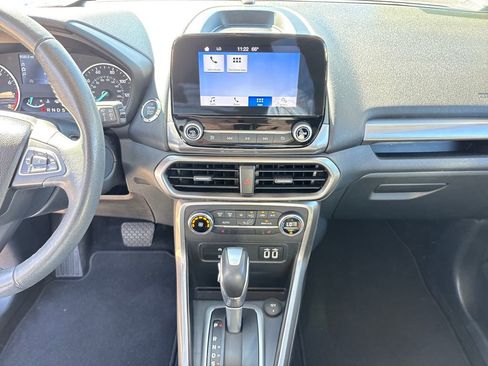 Certified 2019 Ford EcoSport SE image 23
