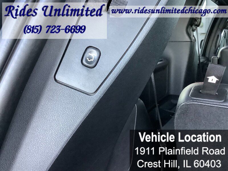 Used 2014 Dodge Grand Caravan R/T w/ Safety Sphere Group FWD image 14