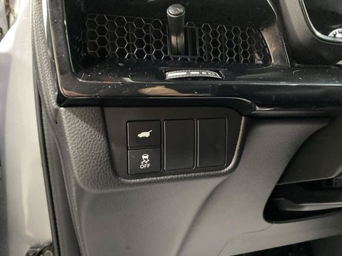 Used 2023 Honda CR-V EX-L image 19