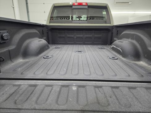 Used 2020 RAM 2500 Big Horn w/ Level 2 Equipment Group image 27