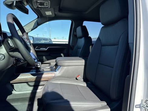 New 2026 GMC Sierra 1500 SLT w/ SLT Premium Plus Package AWD/4WD image 11