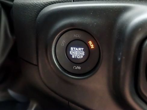 Used 2023 Jeep Wrangler Unlimited Sahara w/ Cold Weather Group AWD/4WD image 16