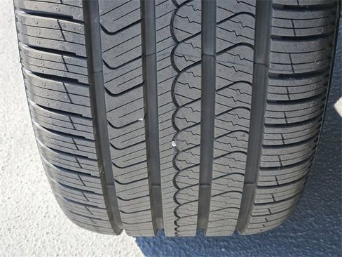 Used 2024 Lincoln Navigator L 4WD image 11