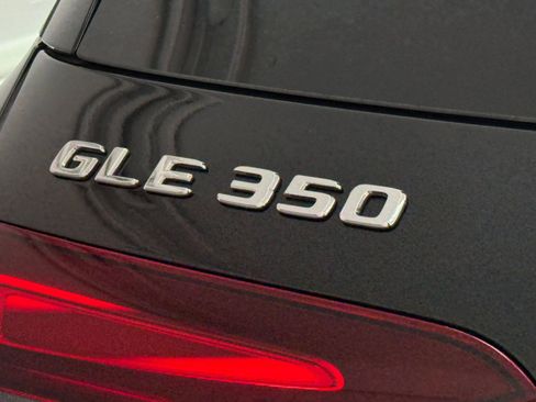 Used 2025 Mercedes-Benz GLE 350 4MATIC image 21