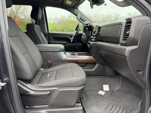 Used 2024 Chevrolet Silverado 2500 LT w/ All Star Edition image 5