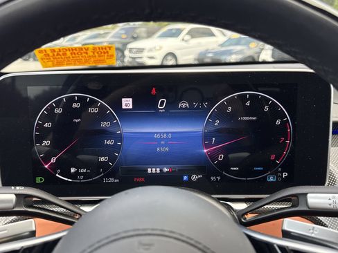 Certified 2024 Mercedes-Benz S 580 4MATIC Sedan image 14