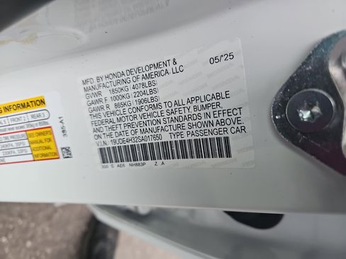 Used 2025 Acura Integra A-Spec image 33