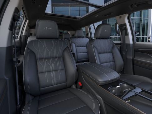 New 2026 Buick Enclave Avenir AWD/4WD image 16