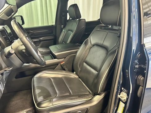 Used 2023 RAM 1500 Limited AWD/4WD image 9