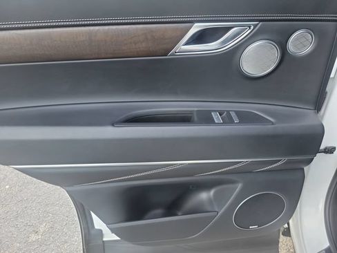 Used 2021 Genesis GV80 2.5T w/ Advanced Package 03 RWD image 19