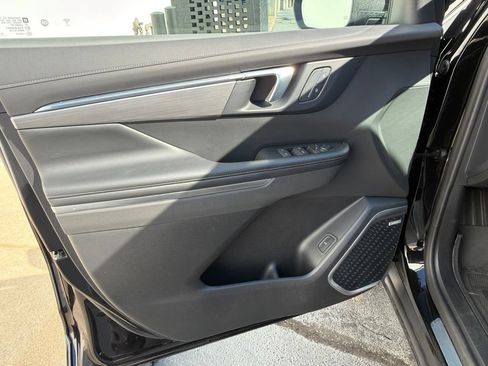 Used 2025 Buick Enclave Preferred w/ LPO, Floor Liner Package FWD image 55