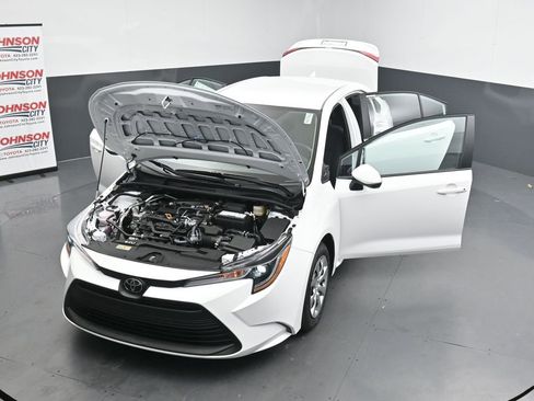 New 2026 Toyota Corolla LE FWD image 36