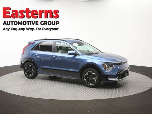 Used 2023 Kia Niro Wind w/ Wind Preserve Package FWD image 46