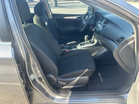 Used 2019 Nissan Sentra S image 13