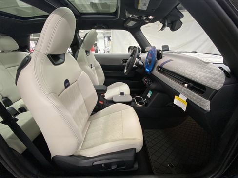 New 2026 MINI Cooper S image 30