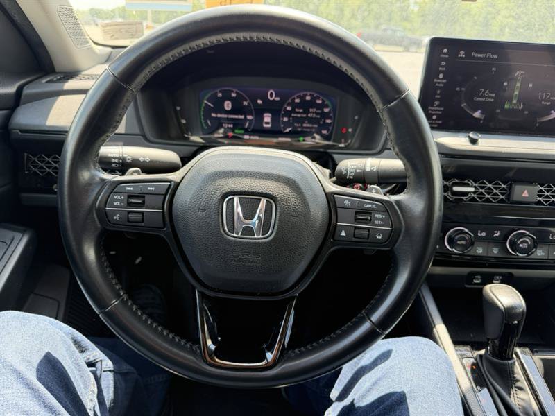 Used 2024 Honda Accord EX-L image 19
