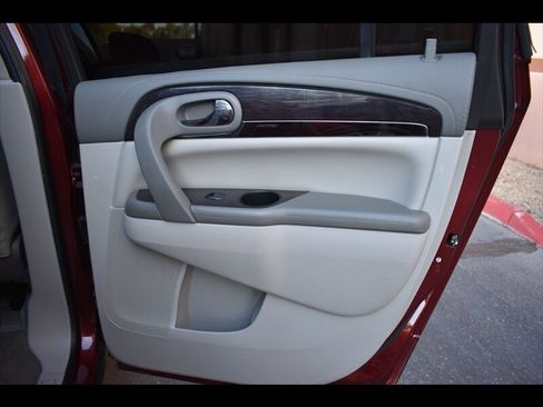 Used 2017 Buick Enclave Leather w/ Trailering Package image 29