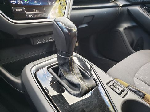 Used 2025 Subaru Crosstrek 2.5i Sport AWD/4WD image 24