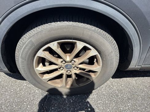 Used 2021 Ford Escape SE image 7